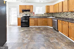 106 Pine St, Moorestown, NJ 08057 - Photo 6