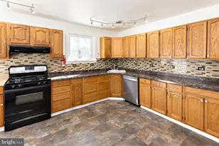 106 Pine St, Moorestown, NJ 08057 - Photo 4