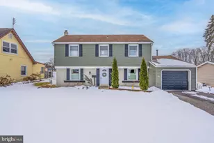 29 Plumtree Ln, Willingboro, NJ 08046 - Photo 1