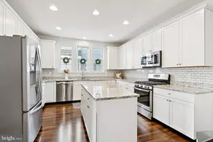 3 Antron Brown Wy, Chesterfield Township, NJ 08515 - Photo 12