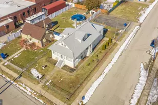 61 S Maple Ave, Maple Shade, NJ 08052 - Photo 2