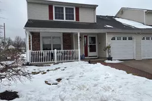 125 Sharrow Ln, Mount Laurel, NJ 08054 - Photo 1