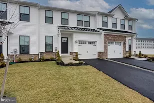 90 Rosemary Wy, Mount Laurel, NJ 08054 - Photo 2