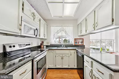 180 Buckingham Drive, Southampton, NJ 08088 - Photo 12