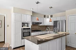 10 Lexington Ct, Shamong, NJ 08088 - Photo 1