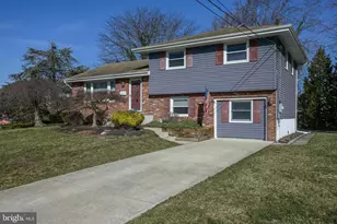 7 Walnut Dr, Burlington, NJ 08016 - Photo 36