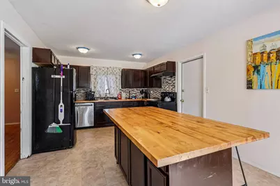 32 Millbrook Drive, Willingboro, NJ 08046 - Photo 18