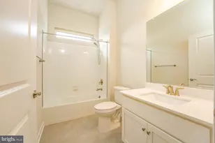 115 Congressional Ct, Moorestown, NJ 08057 - Photo 18