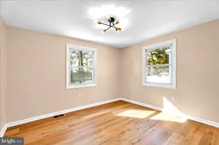 18 Hinsdale Ln, Willingboro, NJ 08046 - Photo 22