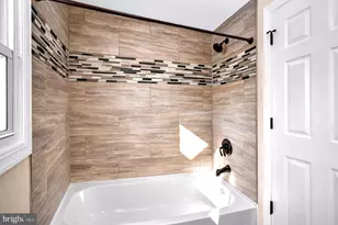 18 Hinsdale Ln, Willingboro, NJ 08046 - Photo 16