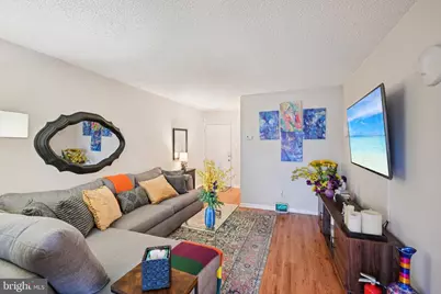 411 N Stiles Ave #B9, Maple Shade, NJ 08052 - Photo 10