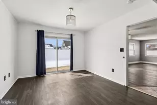 42 Maplewick Ln, Willingboro, NJ 08046 - Photo 4