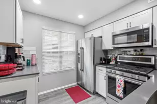 2705 Heatherstone Ct, Mount Laurel, NJ 08054 - Photo 8