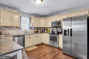 62 Aster St, Browns Mills, NJ 08015 - Photo 6