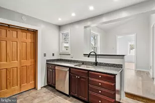 2 Bedford Ct, Mount Holly, NJ 08060 - Photo 4