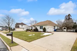 7 Wilkins Rd, Hainesport, NJ 08036 - Photo 4