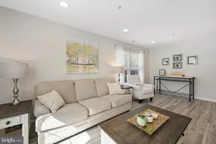 135 Buckingham Way, Mount Laurel, NJ 08054 - Photo 8