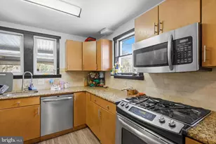 126 S Lenola Rd, Moorestown, NJ 08057 - Photo 12