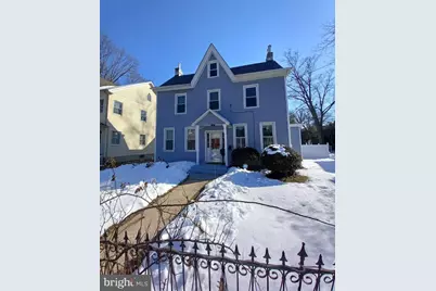 44 Warren Street, Beverly, NJ 08010 - Photo 2