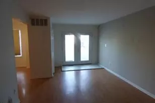 3 Wyndam Pl, Florence, NJ 08518 - Photo 2