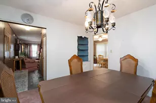 33 Belmont Ln, Willingboro, NJ 08046 - Photo 6