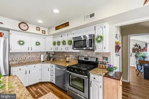 71 Parry Dr, Hainesport, NJ 08036 - Photo 16