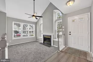 901 Saxony Dr, Mount Laurel, NJ 08054 - Photo 2