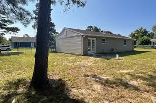 208 Wichita Trail, Browns Mills, NJ 08015 - Photo 4