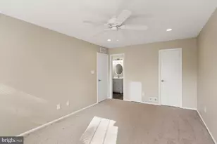 1676B Thornwood Dr, Mount Laurel, NJ 08054 - Photo 18