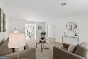 55 Sheffield Pl, Southampton, NJ 08088 - Photo 4