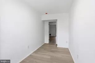 1242 Liberte Ct, Burlington, NJ 08016 - Photo 4