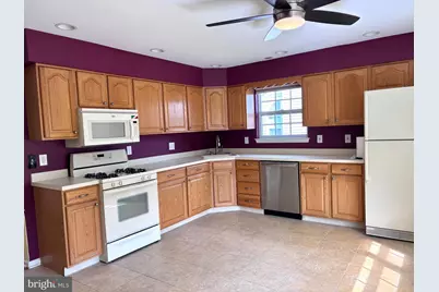 7708 Normandy Drive, Mount Laurel, NJ 08054 - Photo 4