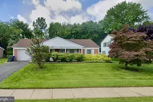 30 Gallaway Ln, Willingboro, NJ 08046 - Photo 1