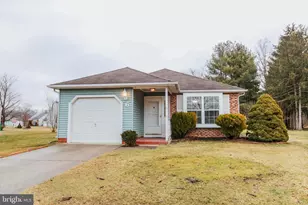 6 Panorama Ct, Mount Laurel, NJ 08054 - Photo 1