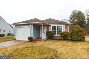 6 Panorama Ct, Mount Laurel, NJ 08054 - Photo 2