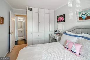 308 Sedgefield Dr, Mount Laurel, NJ 08054 - Photo 18