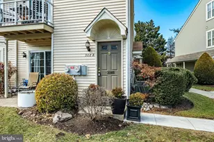 308 Sedgefield Dr, Mount Laurel, NJ 08054 - Photo 2