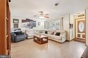 46 Gramercy Pl, Southampton, NJ 08088 - Photo 8