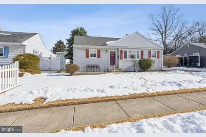 21 Paul Road, Maple Shade, NJ 08052 - Photo 2