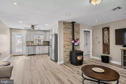 3 Sheffield Place, Southampton, NJ 08088 - Photo 8