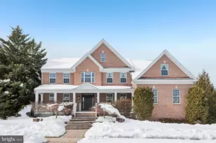 1 Cranbury Hill Ct, Mount Laurel, NJ 08054 - Photo 2