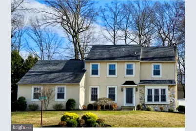 24 Whitechapel Drive, Mount Laurel, NJ 08054 - Photo 1