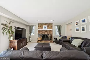 24 Whitechapel Dr, Mount Laurel, NJ 08054 - Photo 14
