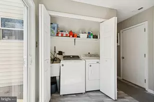 24 Whitechapel Dr, Mount Laurel, NJ 08054 - Photo 18