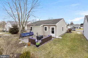 47 Chatham Pl, Southampton, NJ 08088 - Photo 18