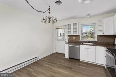 47 Chatham Place, Southampton, NJ 08088 - Photo 10