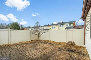 31 Fairmount Dr, Willingboro, NJ 08046 - Photo 12