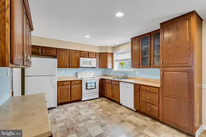 211 Mohawk Trail, Browns Mills, NJ 08015 - Photo 10