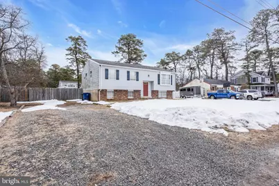 211 Mohawk Trail, Browns Mills, NJ 08015 - Photo 6