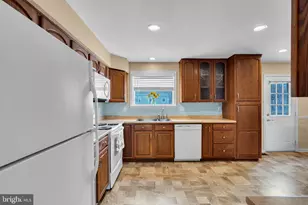 211 Mohawk Trail, Browns Mills, NJ 08015 - Photo 50